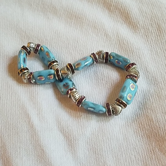 Bracelets - Picture 5 of 5